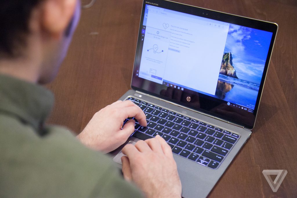 HP Unveils the World's Smallest Convertible Business Laptop | Digital ...