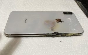 Iphone Xsmaxqueimado00.jpg