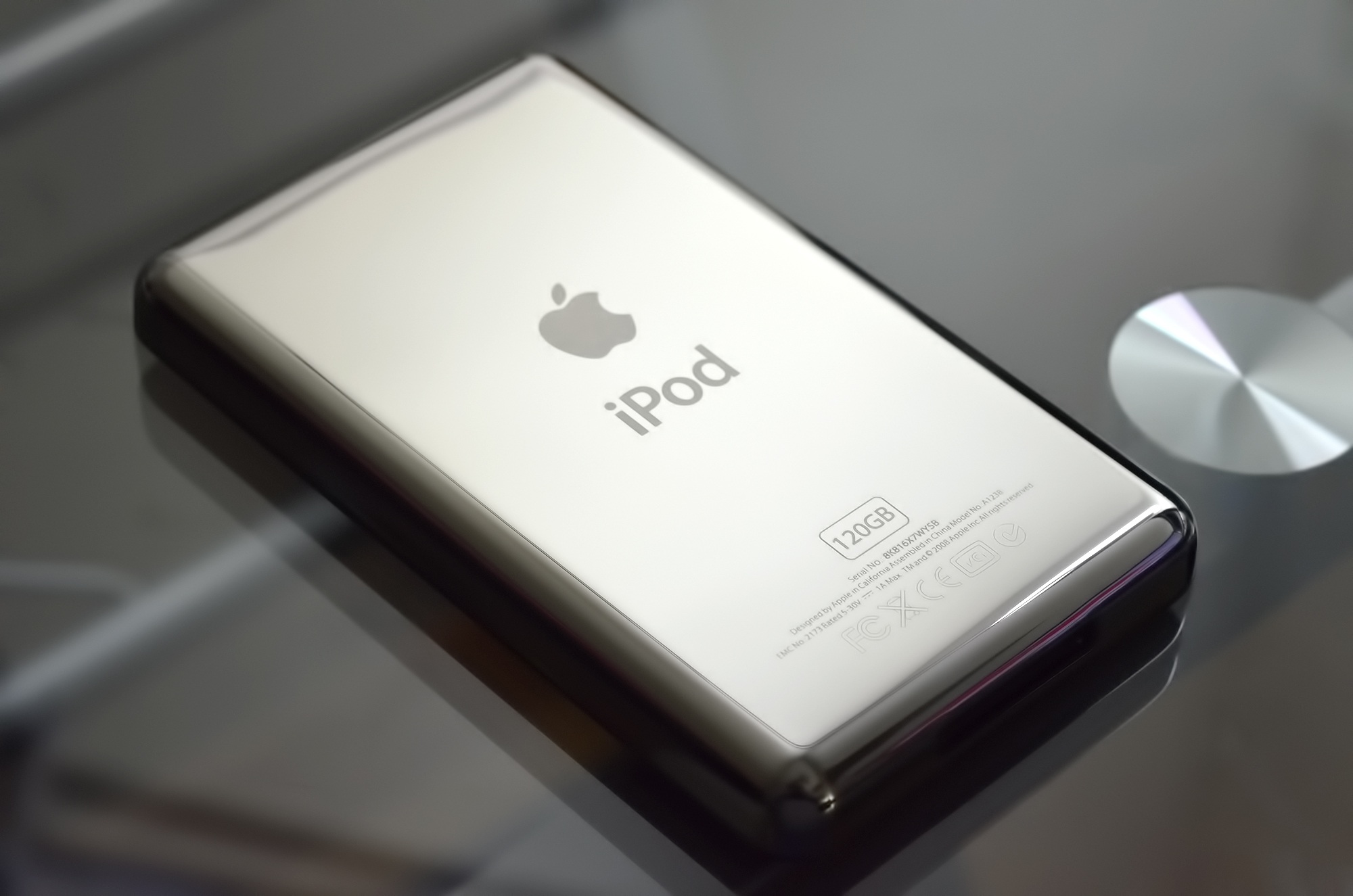 Here's Why This iPod costs Rs 14 Lakhs
