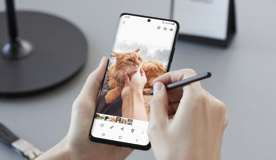 Samsung Galaxy S21 Ultra With Stylus